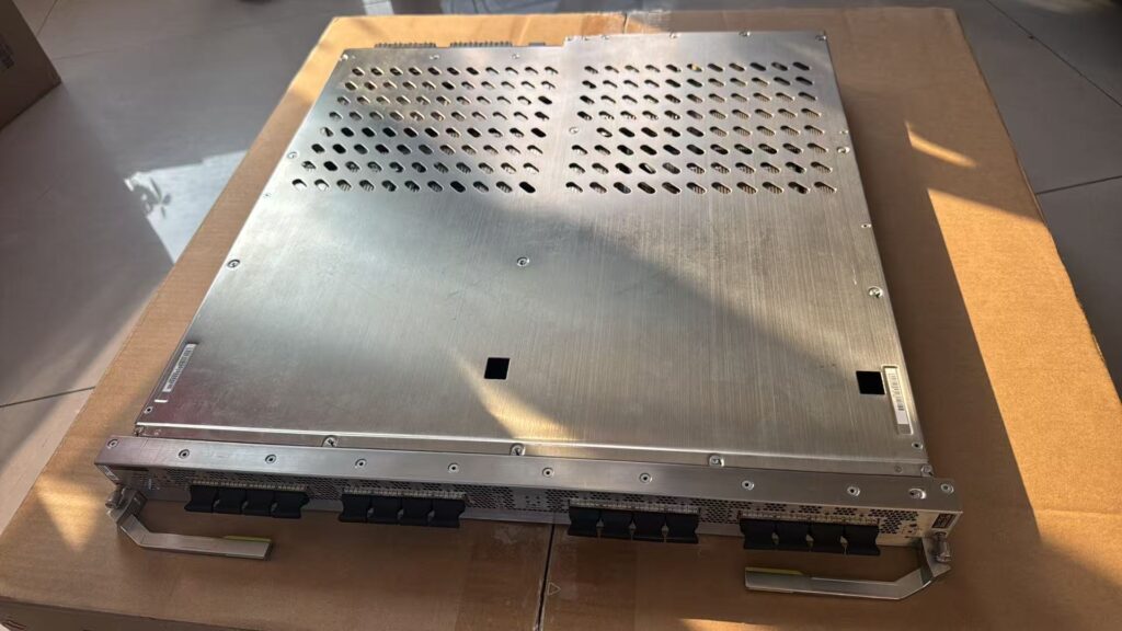 Huawei 3058649 CR5D00LRXF60 3058650 CR5D00EDNB62 03059082 CR5D0MPUQ1D0   shipping to Singapore - Telecom Spare Parts Shipment